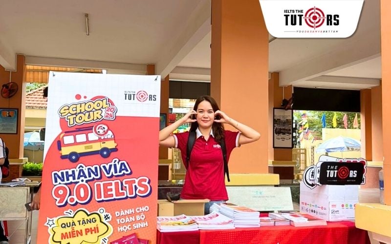 School Tour Nguyen Chi Thanh 6