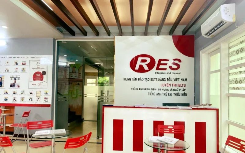 Học IELTS quận Tân Phú với RES 4