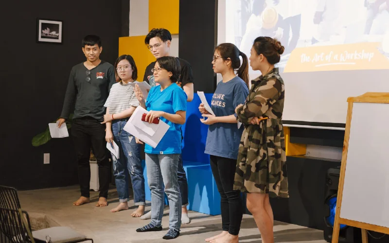 IELTS online ở đâu tốt nhất - TalkFirst