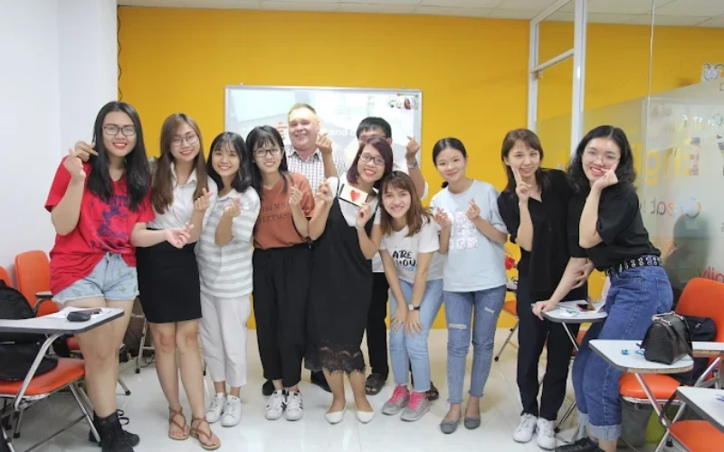 trung tâm tiếng anh quận 10 Vicky English 1