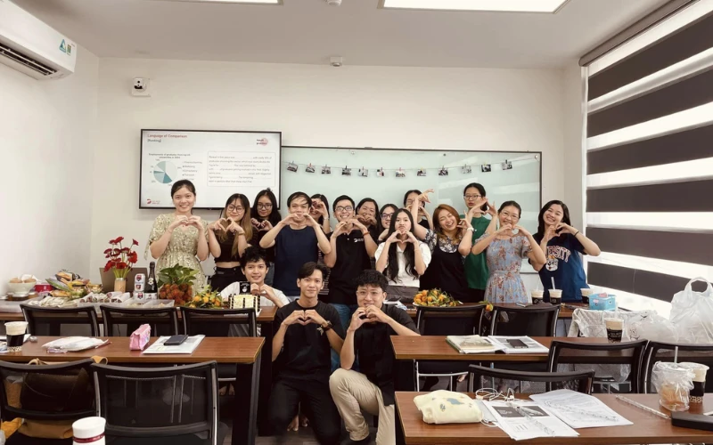 trung tâm tiếng Anh cho người đi làm DOL 2