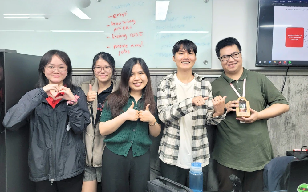 CS1 Hoat dong noi bat 02 200426