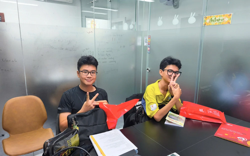 CS1 Hoat dong noi bat 04 200426