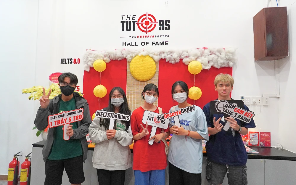 CS2 Hoat dong noi bat 02 200426