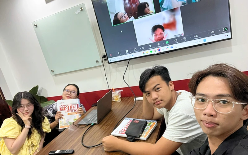 CS3 Hoat dong noi bat 03 200426