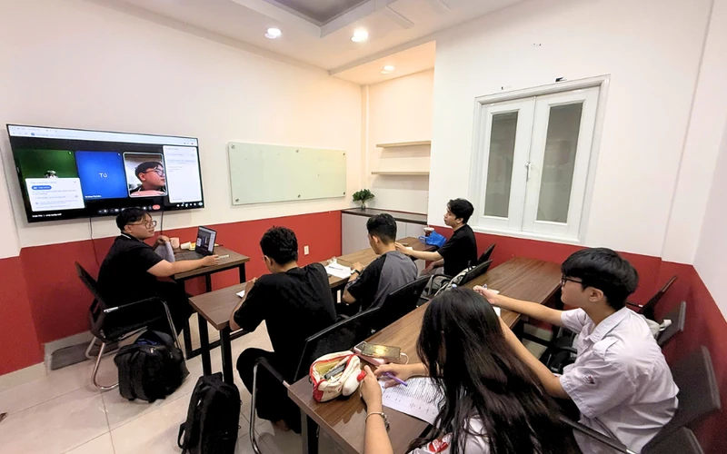 CS3 Hoat dong noi bat 04 200426